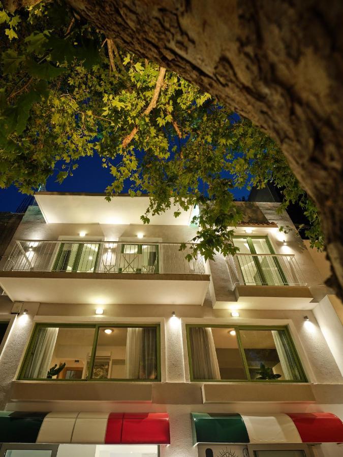 The Tree Apartment Skiathos Town Exterior photo